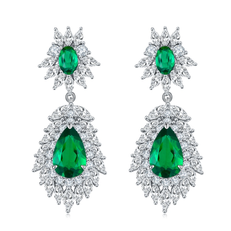 Emerald Earrings · 62